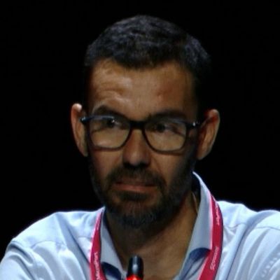 Víctor Bazán Gelizo